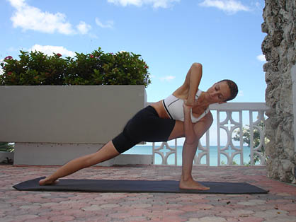 parivritta parsvakonasana B